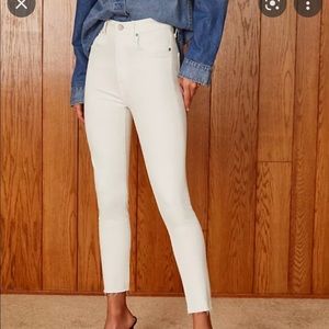 Aritzia Denim Forum Lola High Rise Crop